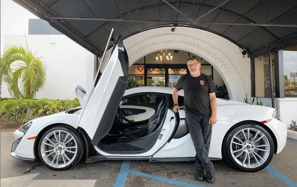 Foreign Affairs Auto Team Member